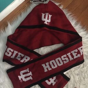 Indiana University winter hat/scarf
